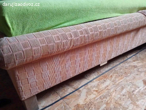 Manželská postel zdarma