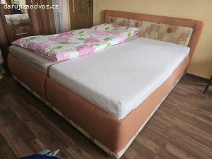 Manželská postel