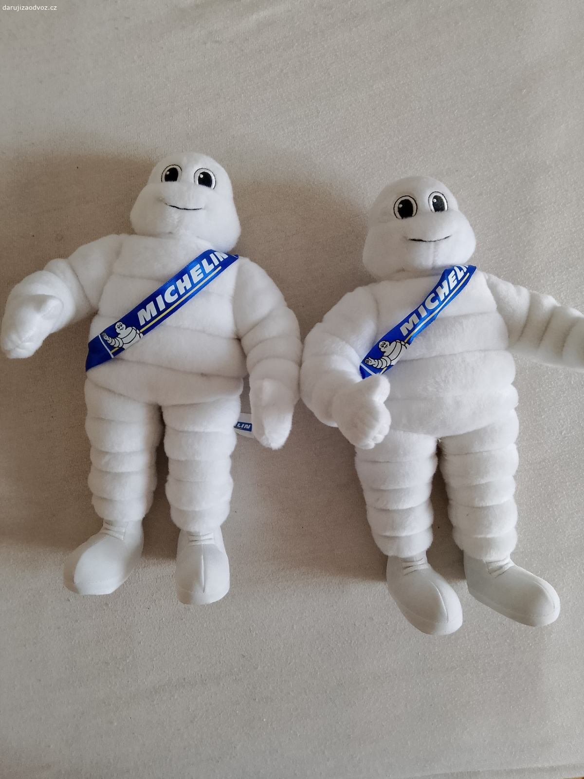 Michelin. Darují dva panáky Michelin.