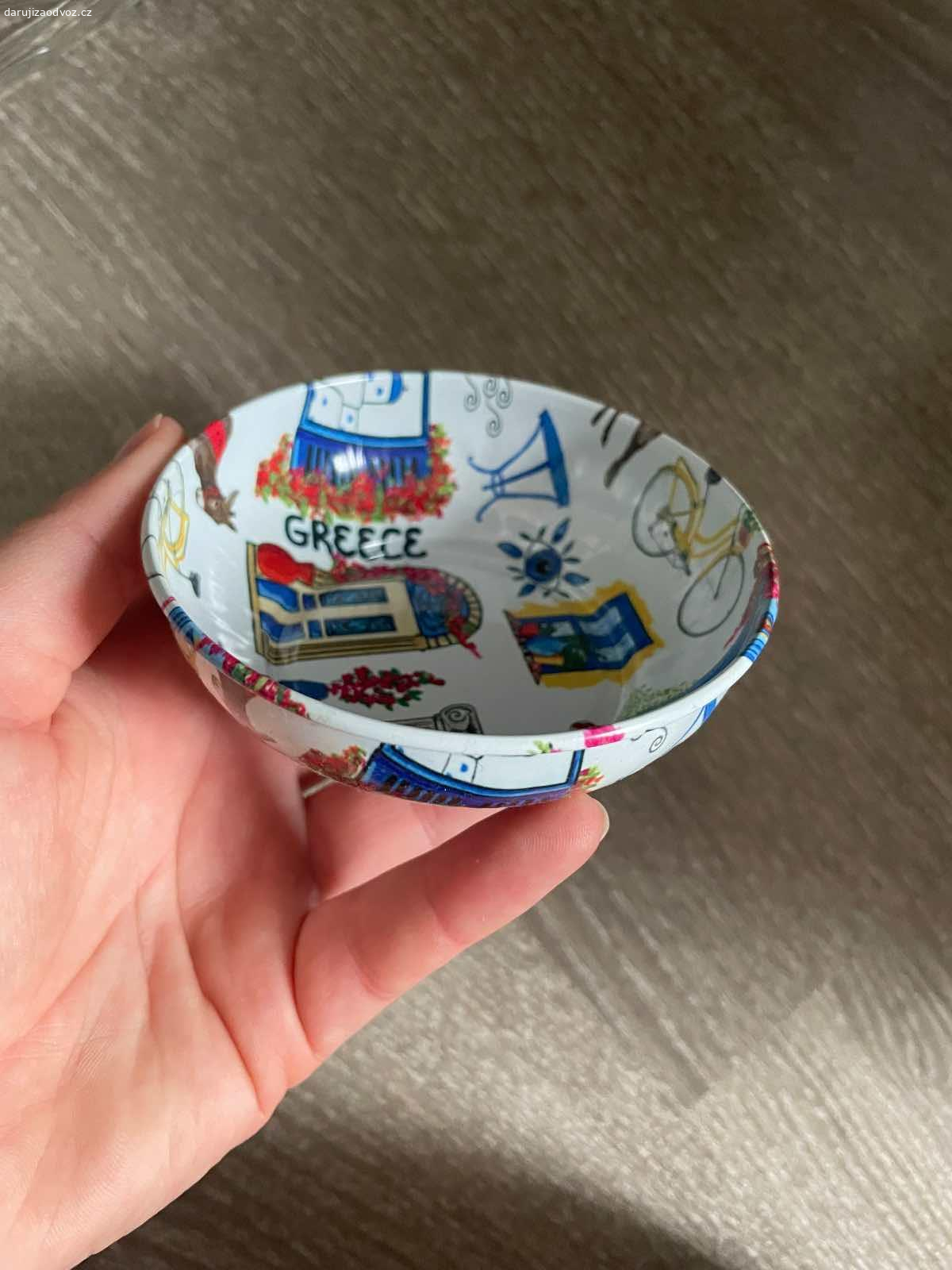 Mix. Nevezu, neposilam, prednost ma ten, kdo vezme vice veci naraz a rychleji.