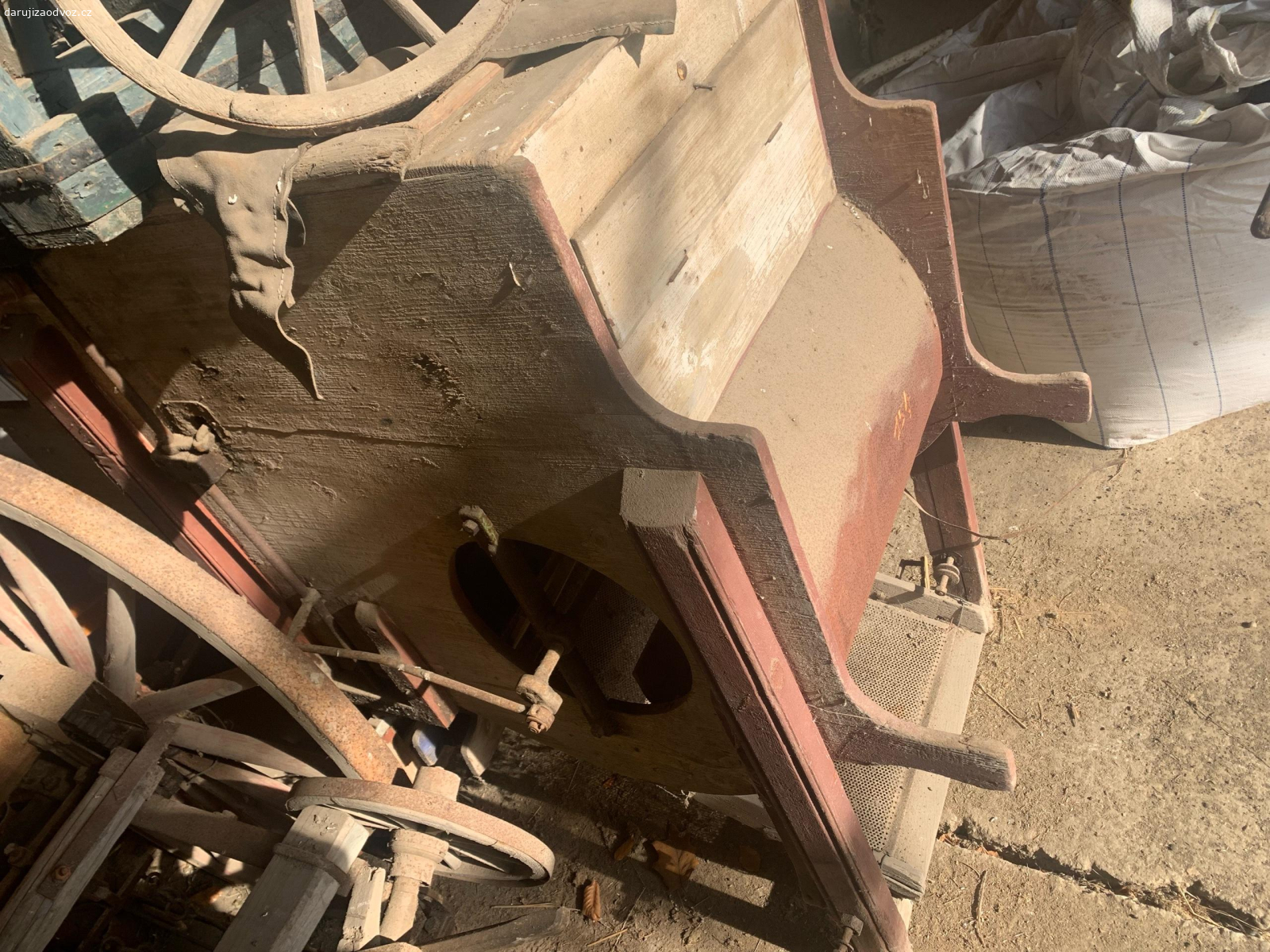 mlátička. mlátička stav viz foto