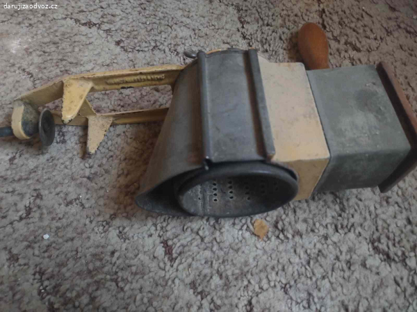 Mlýnek na strouhanku