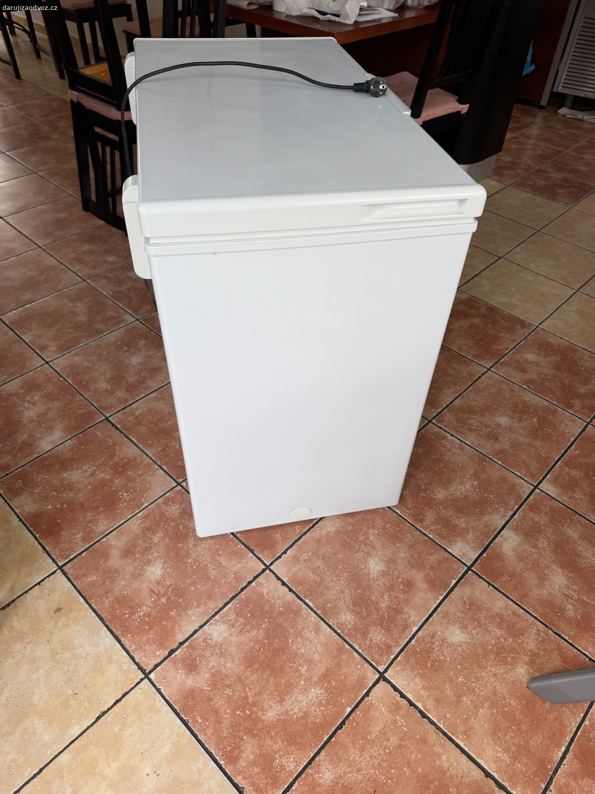 mrazák. Daruji mrazák Haier.

Preferuji co nejdřívější odvoz.