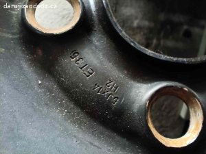 nabízím za odvoz kola