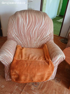 Nabytek obývák,loznice,kuch.stul 4židle