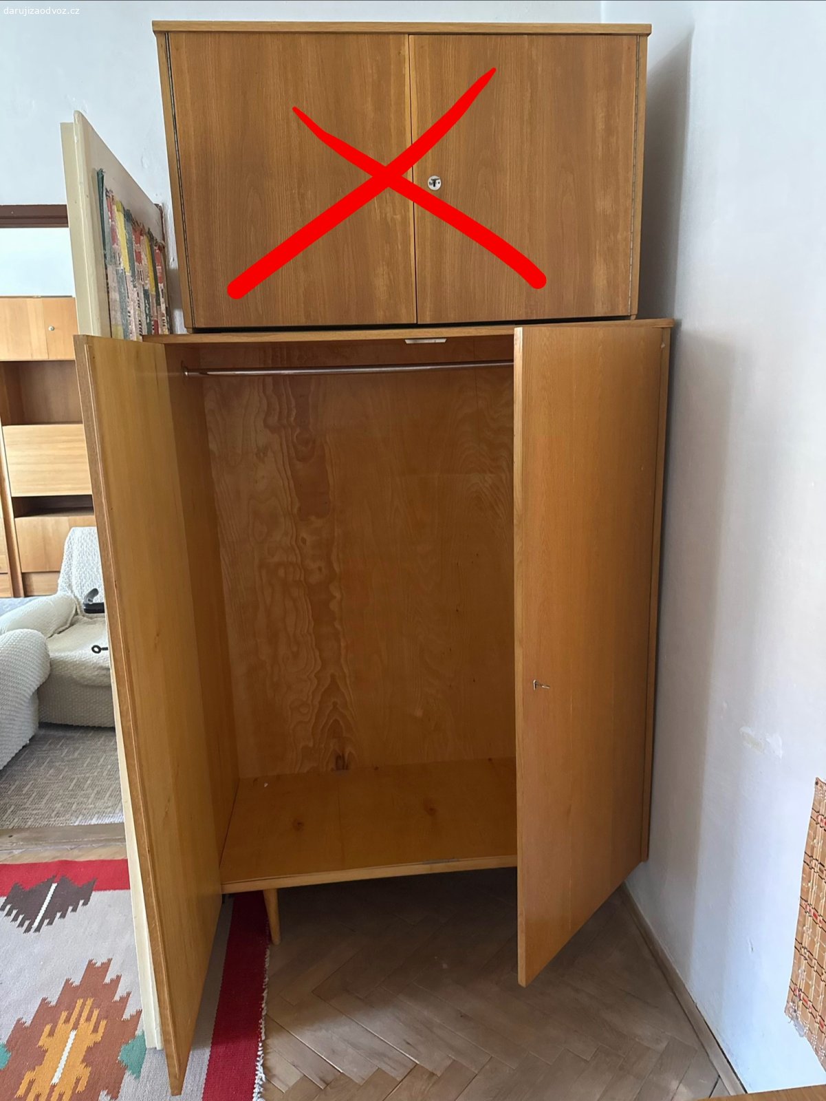 Nábytek. nabízím za odnesení a odvoz nábytek viz foto