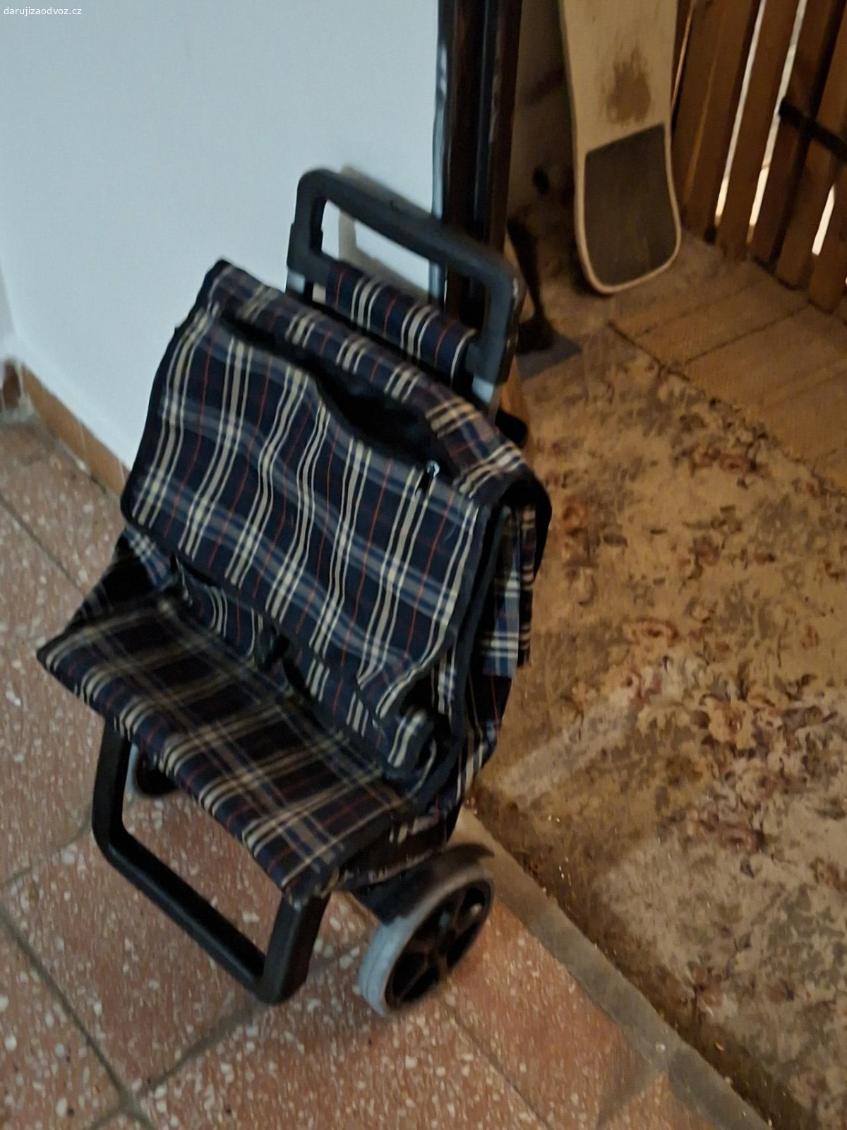 Nákupní vozík taška. nový nepoužitý, Jacobs potěší