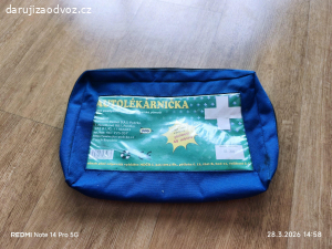 obal na auto lékárničku