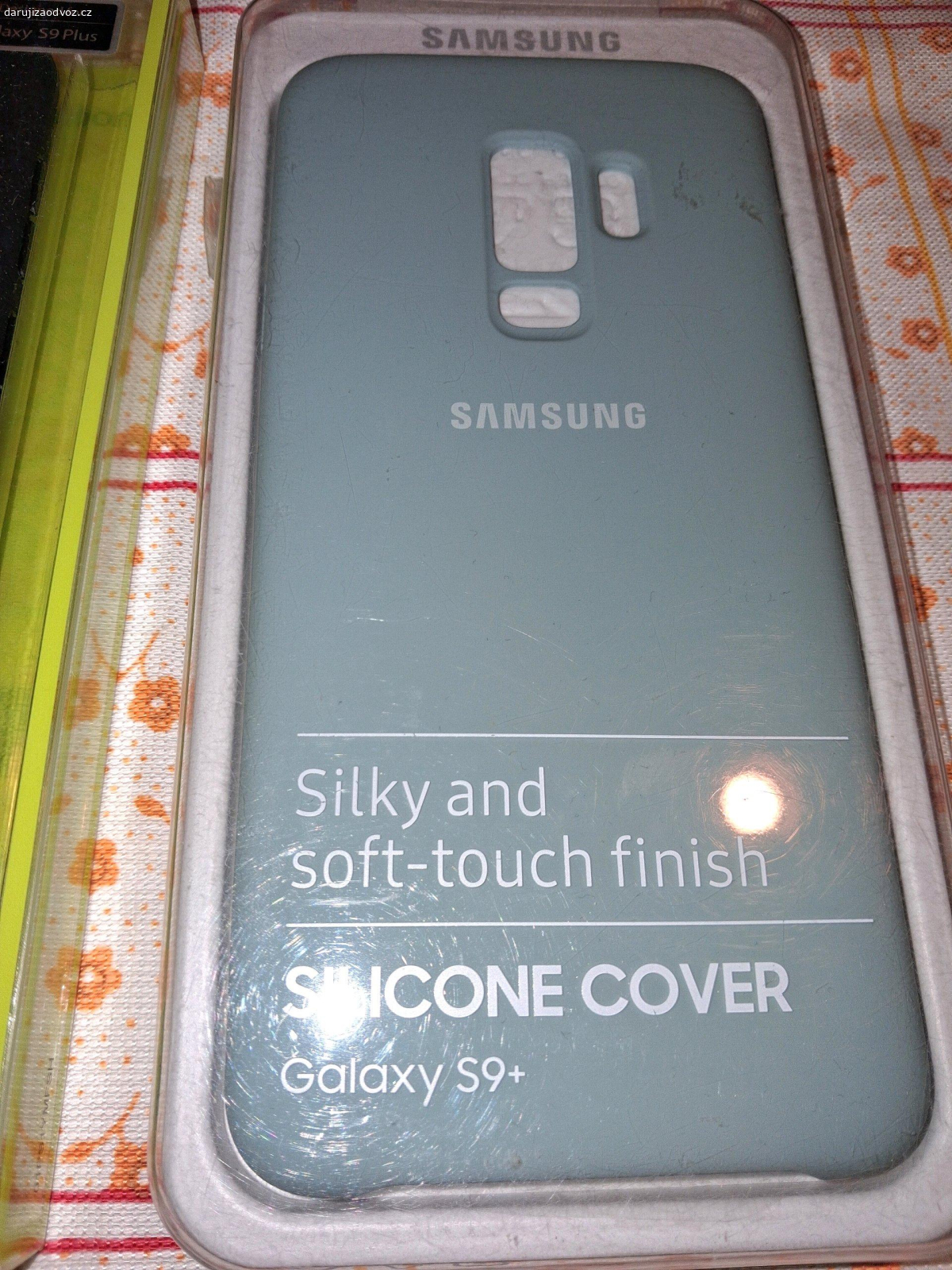 Obaly- Samsung S9+. Daruji 2 nove obaly na Samsung Galaxy S9 Plus. Balikovna za 79kc.