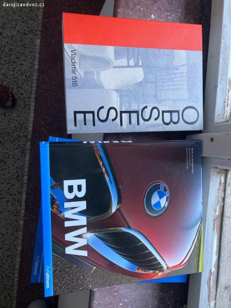 Obsese Vladimir 518, kniha BMW. Dve knihy za odvoz