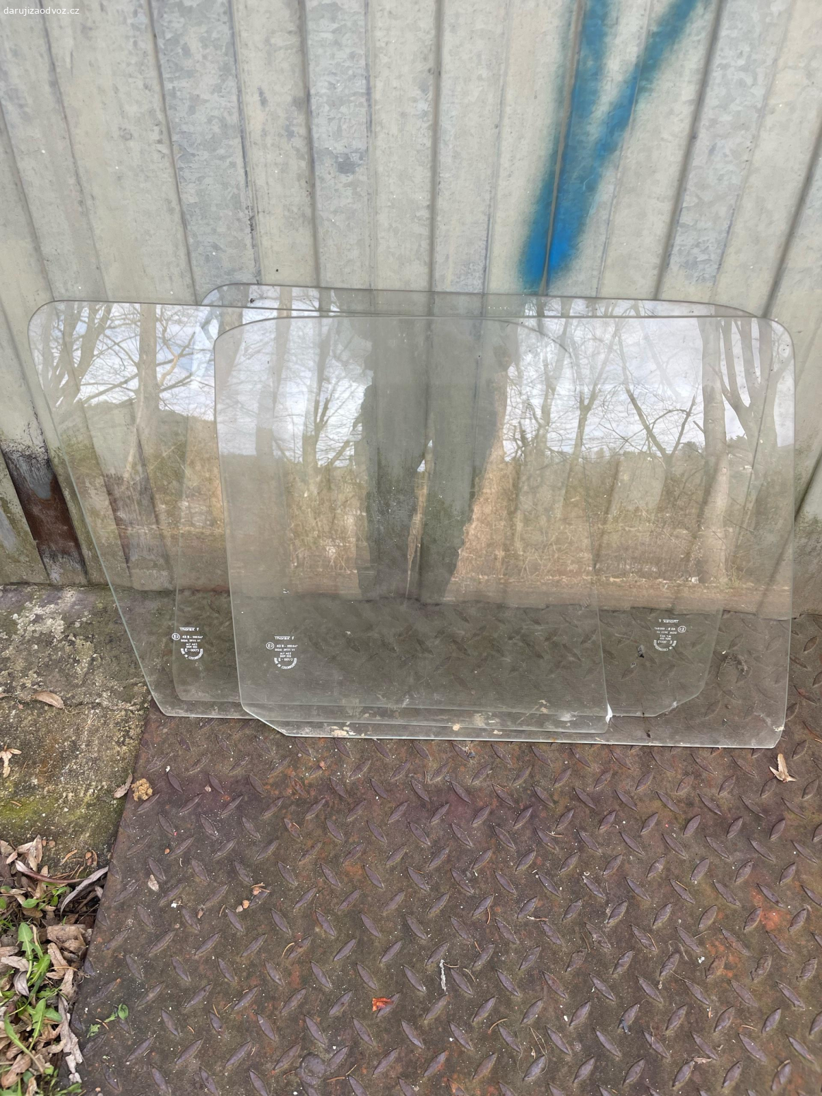 okýnka škoda a Thorax. okýnka k automobilu