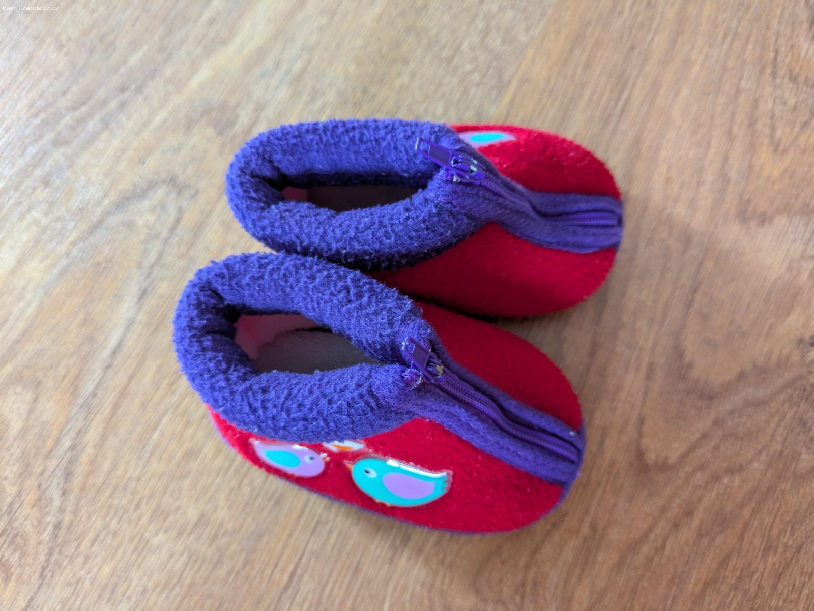 Papučky Capáčky SOXO. Darujem za odvoz detské papučky. Dobrý stav. Dĺžka stielky 11 cm.