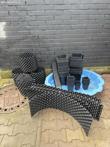 Pěstební květináče