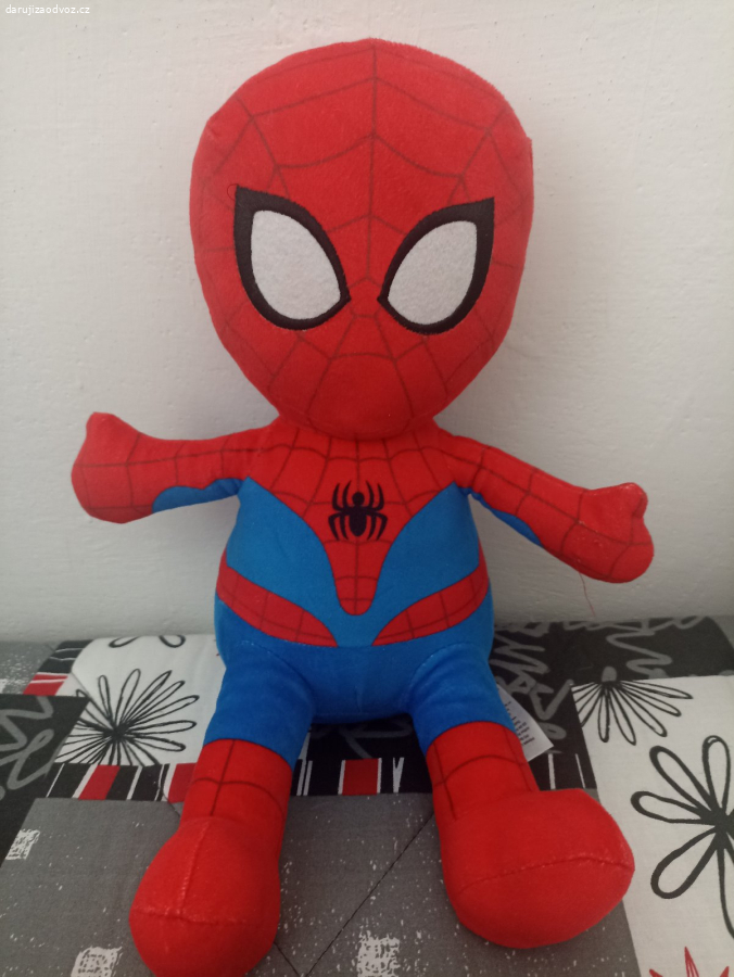 Plyšový Spiderman