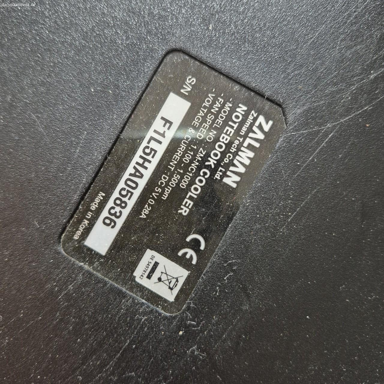 Podstavec pod notebook, chlazení. Nepoužívaný