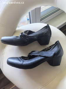 Pohodlná obuv vel 38