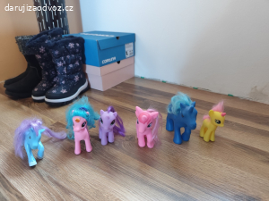 Poníky různých velikostí