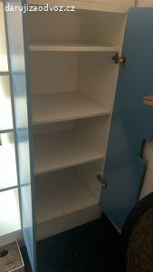 Postel-stůl-skříň IKEA Smastad