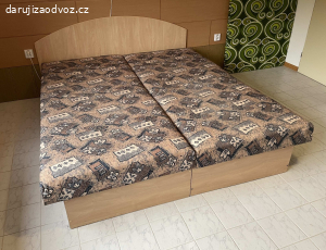 postele s úložným prostorem