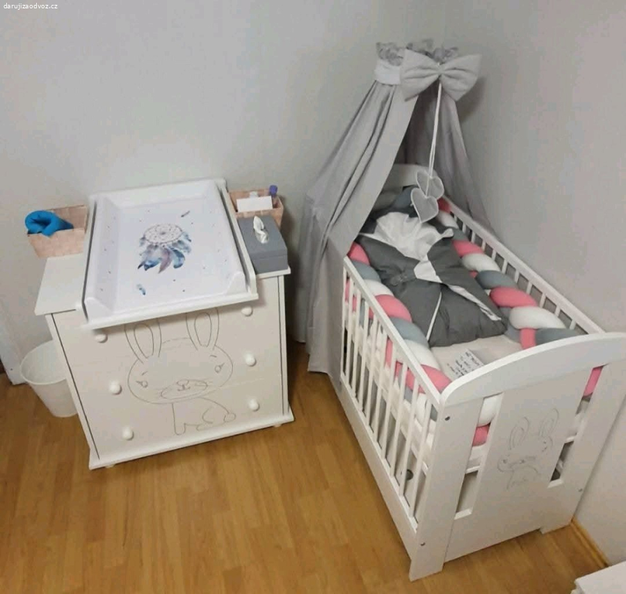 Postýlka se šuplíkem + matrace