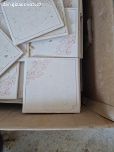 použité kachlíky z koupelny