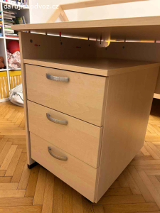 Pracovní stůl se šuplíky