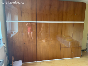 retro skříň