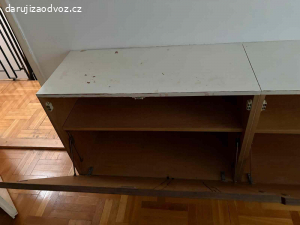 Retro závěsné komody
