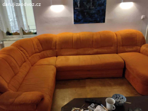 Rohovou rozkládací sedačku