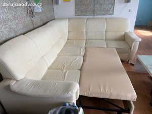 Rohový rozkládací gauč