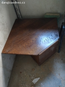 Rohový stolek se šuplíkem 80x80