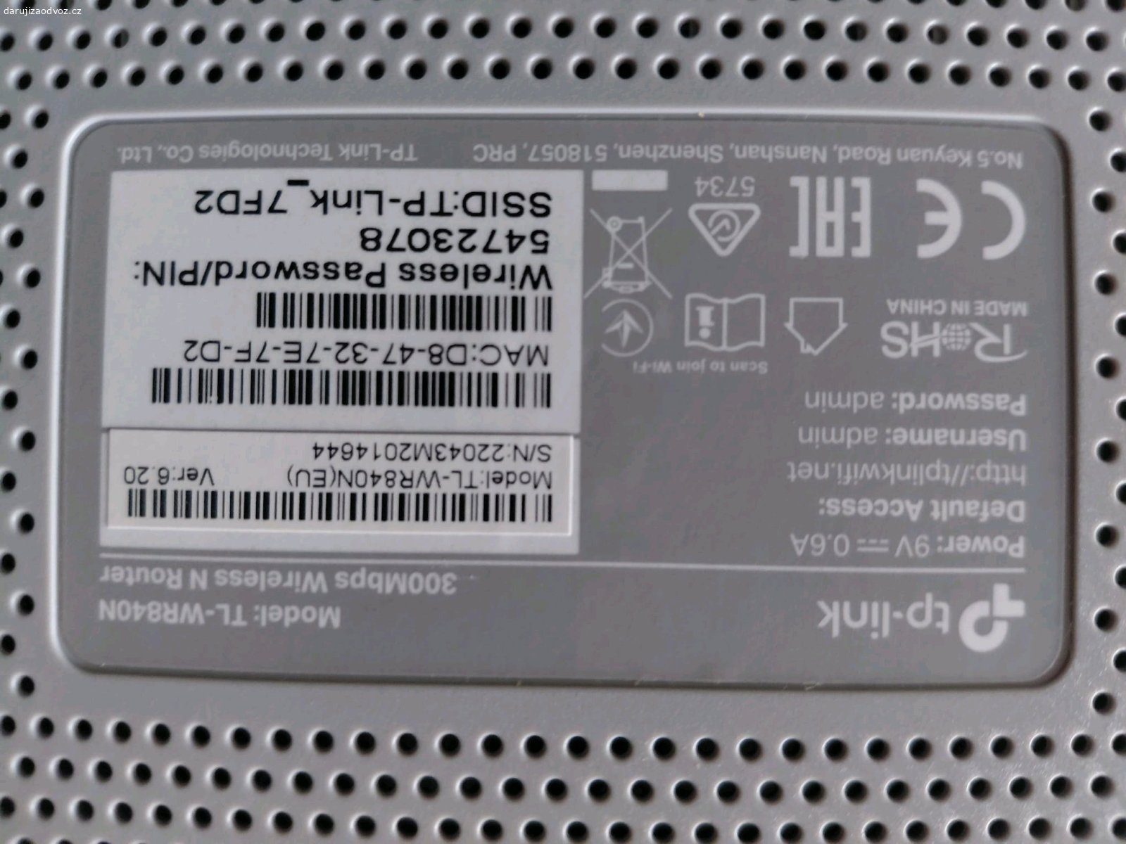 Router. Daruji za odvoz router. Neposílám.