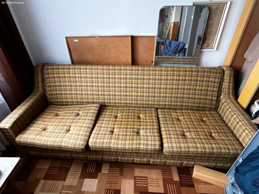 Rozkládací Gauč
