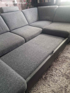 ...rozkládací pohovka s úložným prostorem