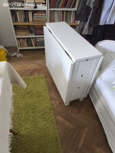 Rozkládací stůl ikea