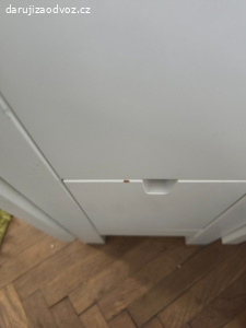 Rozkládací stůl ikea