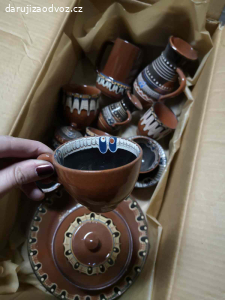 Sada malované keramiky