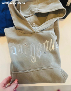 sada s-m guess Fb sister