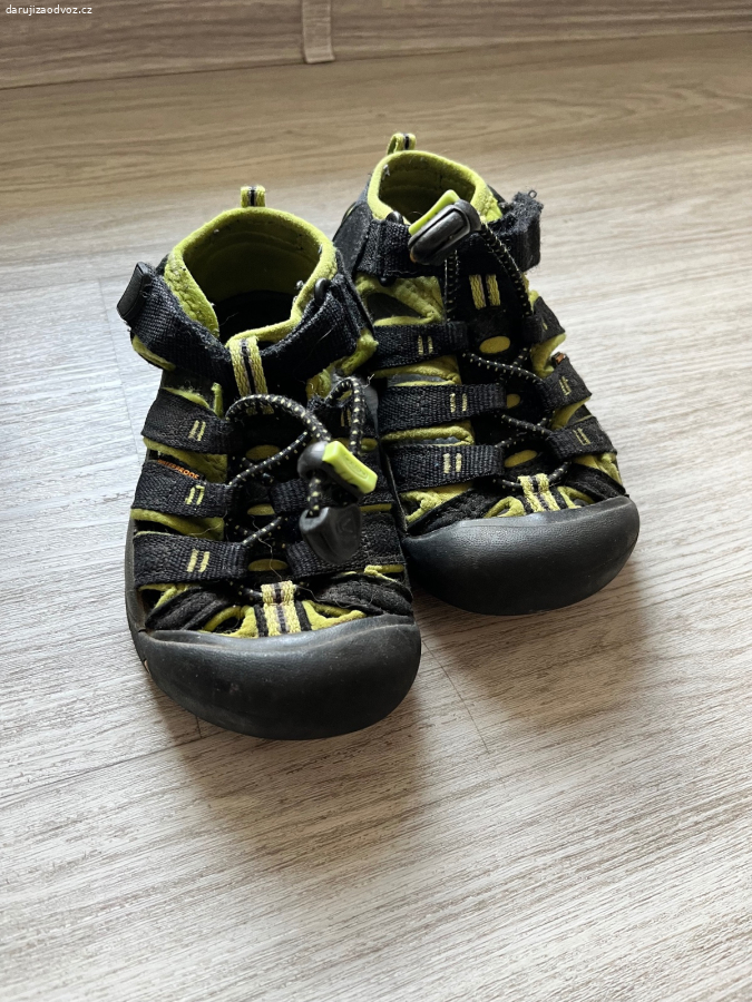 Sandály Keen velikost 30