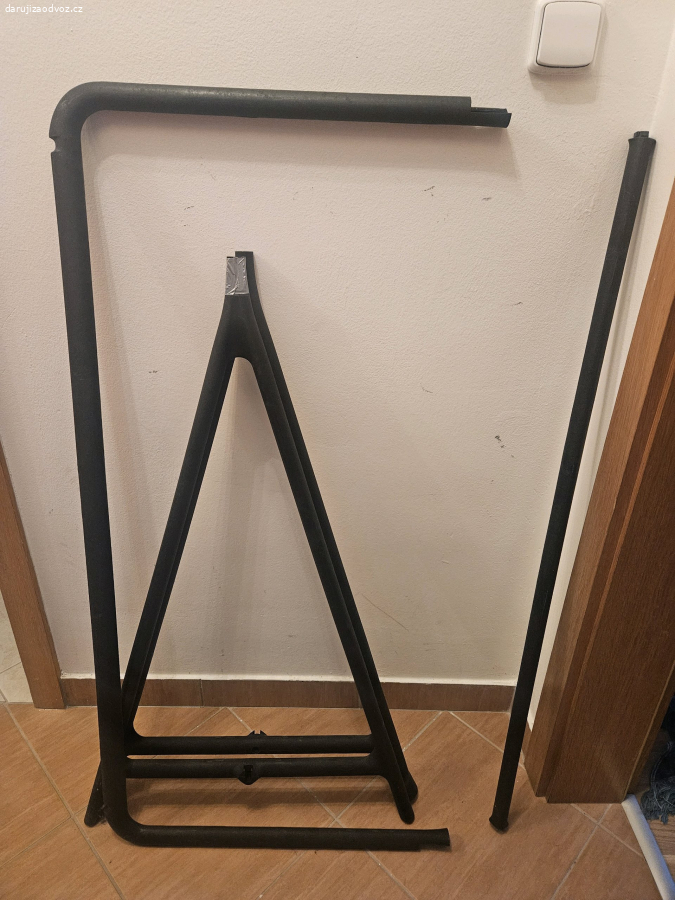 Šatní stojan Ikea Turbo