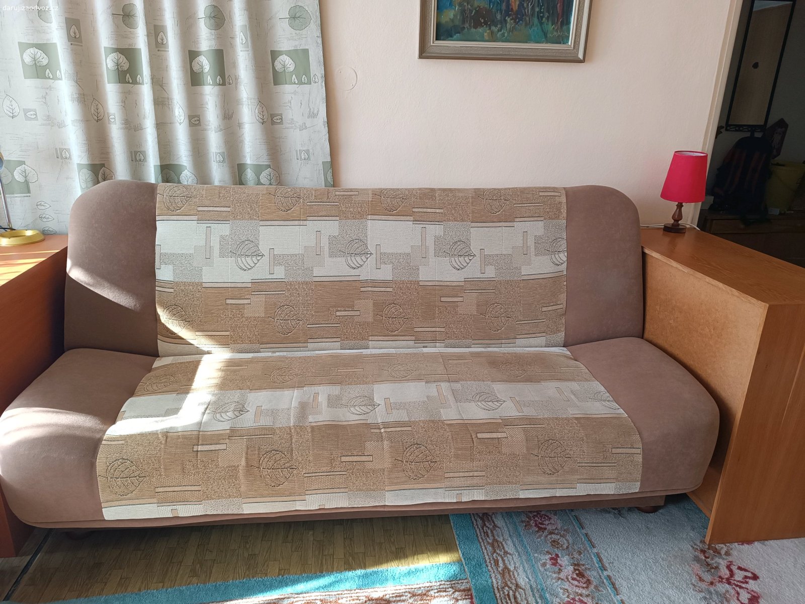 sedací souprava. Daruji za odvoz rozkládací gauč+ dvě křesla