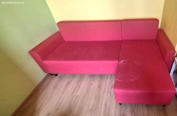 Sedačka IKEA s úložným prostorem