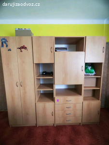 Sestava nábytku z dětského pokoje