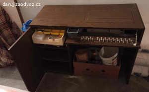 Šicí stroj Veritas