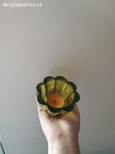 Skleněné nádoby na svíčky