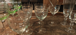 sklenice, misky