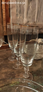sklenice, misky