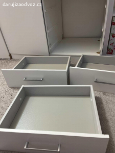 Skříň Ikea
