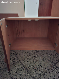 Skříň šatní + nástavec