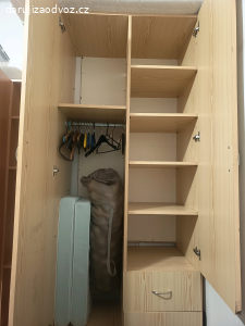 Skříně